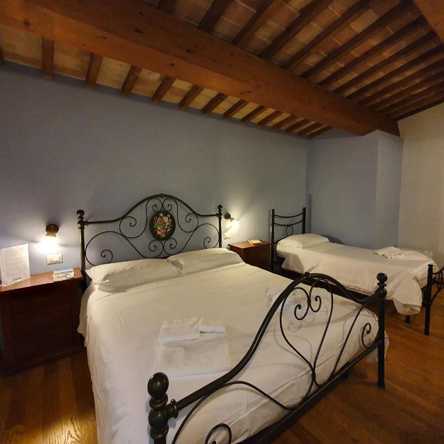 Pietra Maula Agriturismo Castelraimondo ภายนอก รูปภาพ
