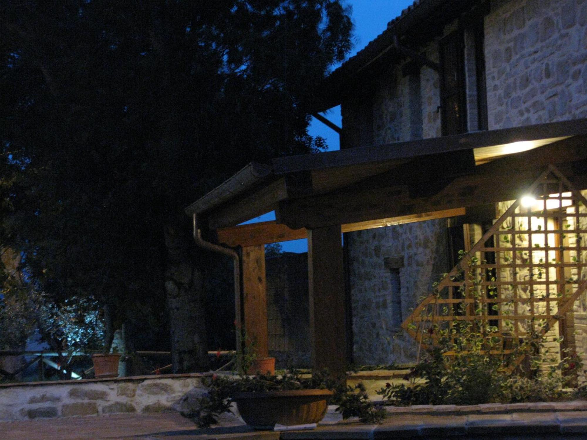 Pietra Maula Agriturismo Castelraimondo ภายนอก รูปภาพ