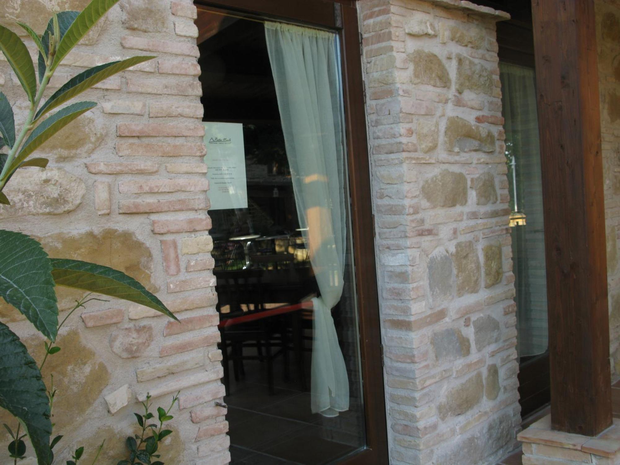 Pietra Maula Agriturismo Castelraimondo ภายนอก รูปภาพ