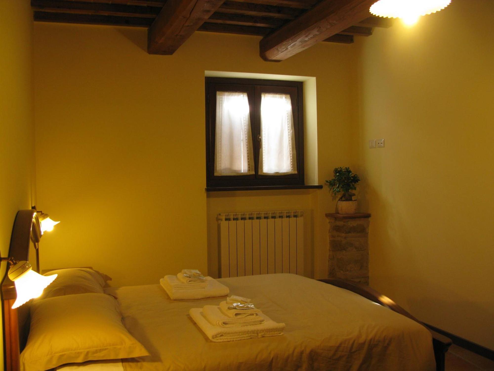 Pietra Maula Agriturismo Castelraimondo ภายนอก รูปภาพ